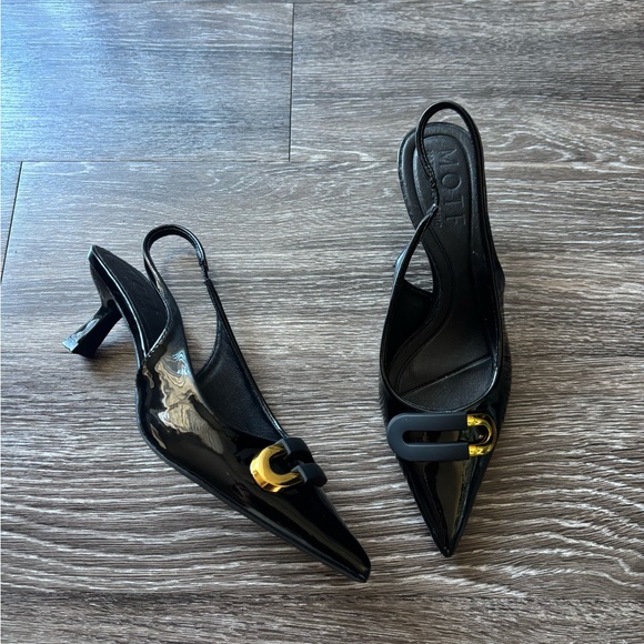 MOTF Black and Gold Slingback Heels - Picture 3 of 4